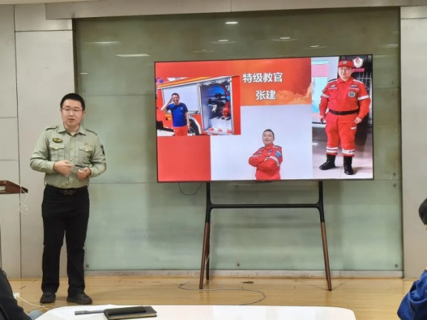 深湘举办2025年度消防安全培训暨应急演练